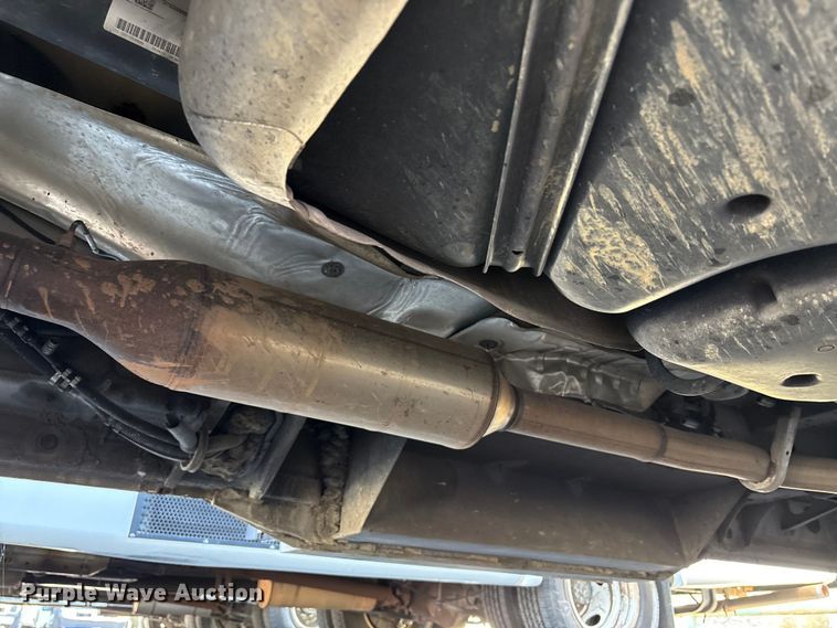 image for item EM6119 2015 Freightliner Sprinter shuttle bus