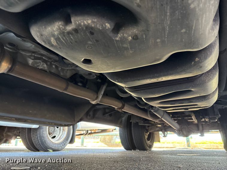 image for item EM6119 2015 Freightliner Sprinter shuttle bus