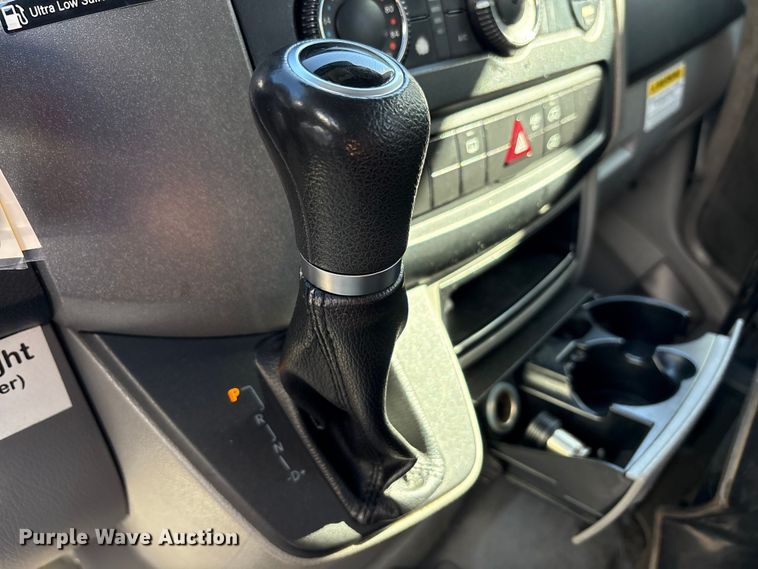 image for item EM6119 2015 Freightliner Sprinter shuttle bus