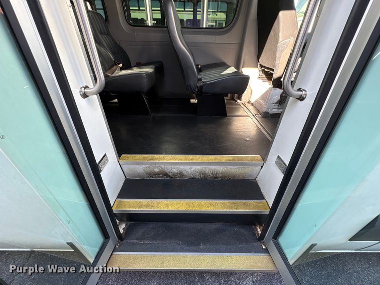 image for item EM6119 2015 Freightliner Sprinter shuttle bus