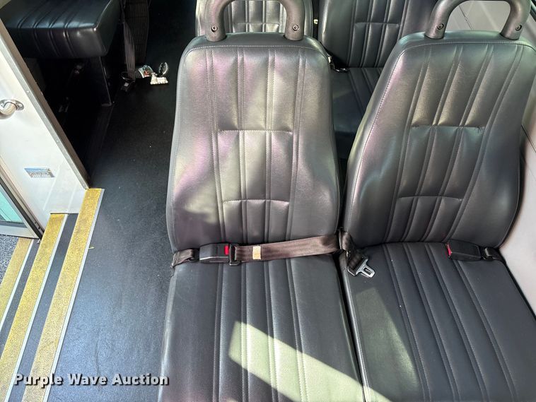 image for item EM6119 2015 Freightliner Sprinter shuttle bus