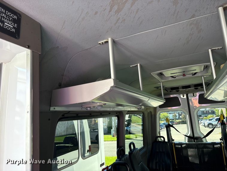 image for item EM6119 2015 Freightliner Sprinter shuttle bus