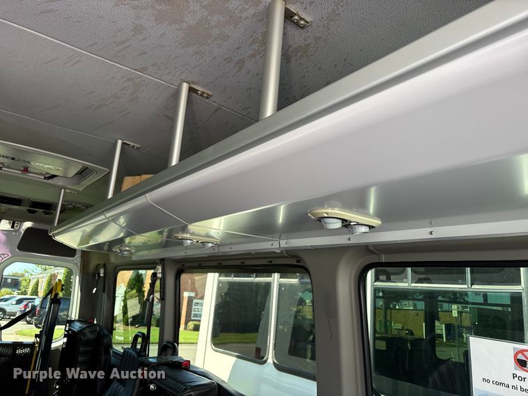 image for item EM6119 2015 Freightliner Sprinter shuttle bus