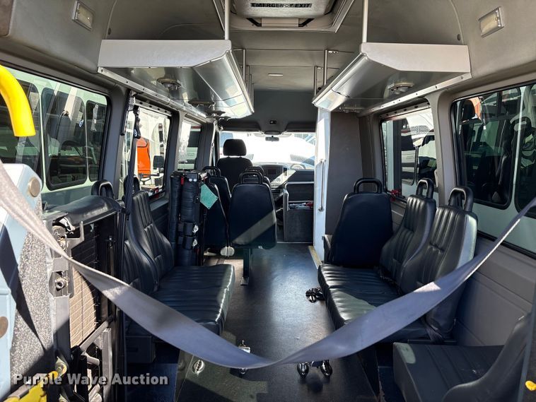 image for item EM6119 2015 Freightliner Sprinter shuttle bus