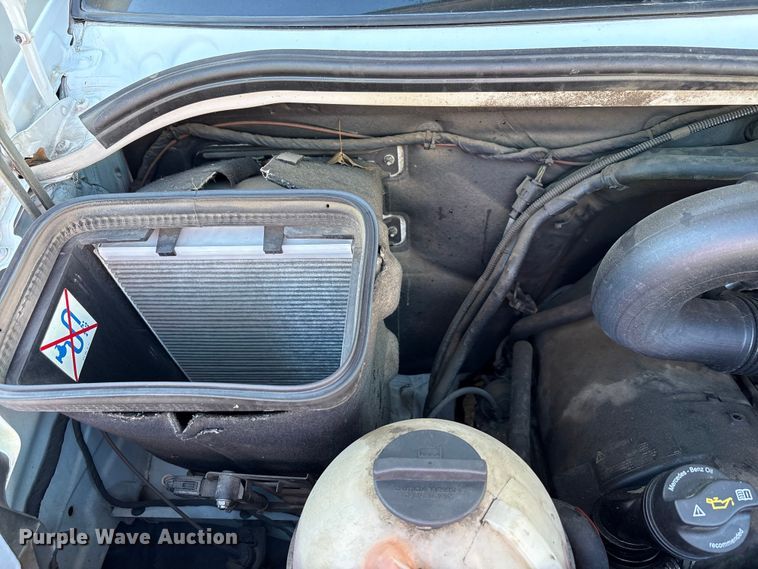 image for item EM6119 2015 Freightliner Sprinter shuttle bus