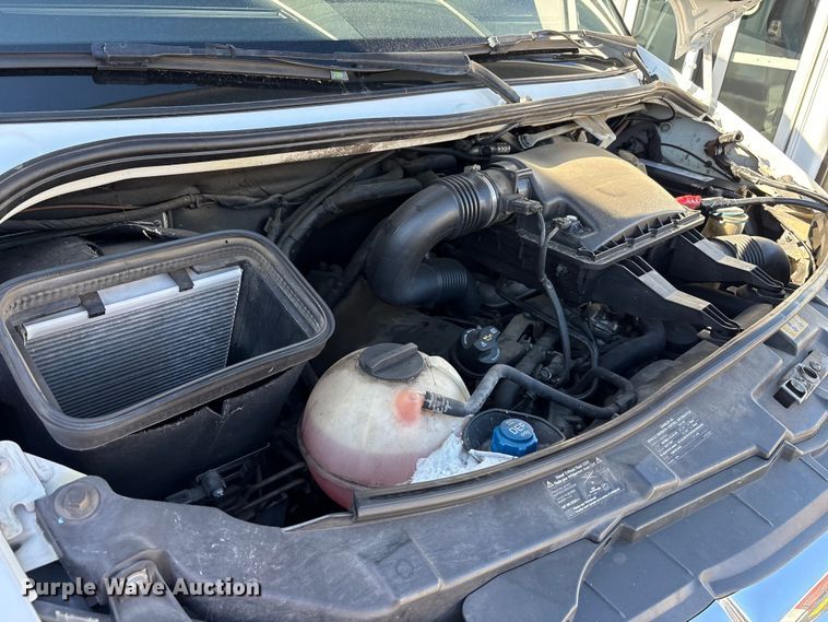 image for item EM6119 2015 Freightliner Sprinter shuttle bus