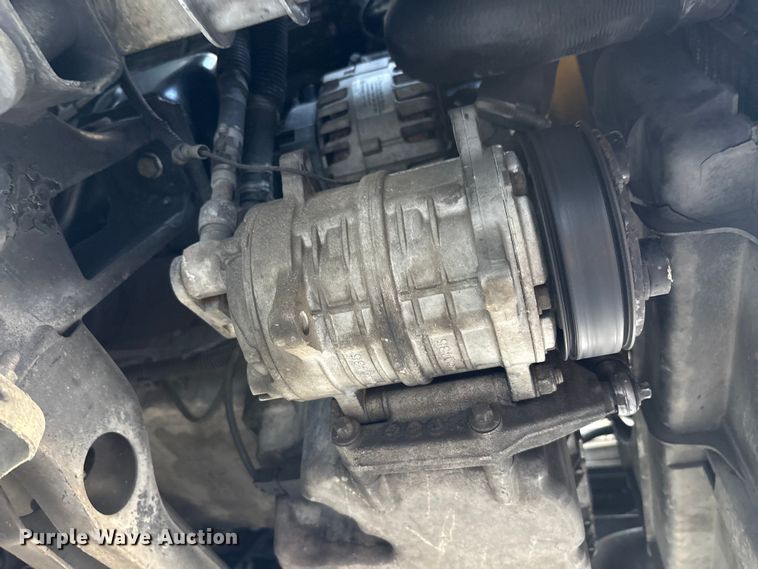 image for item EM6119 2015 Freightliner Sprinter shuttle bus