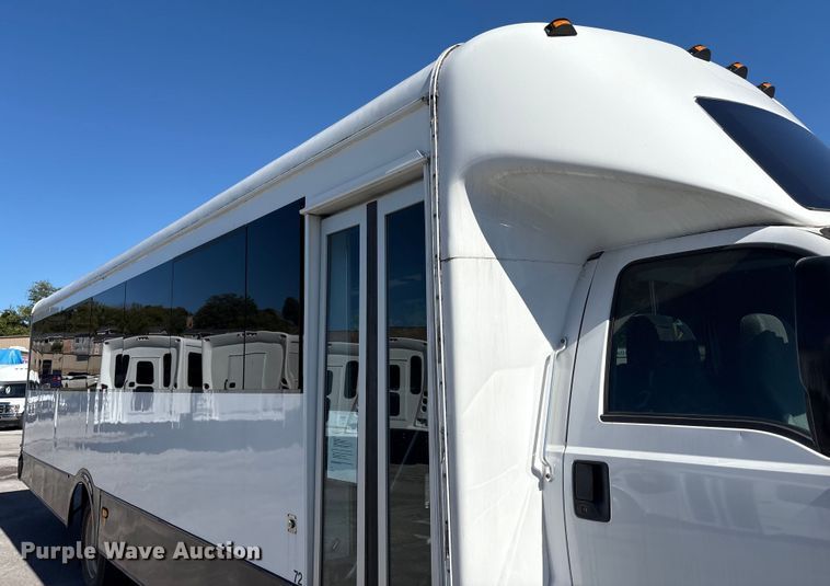 image for item EM6120 2015 Ford F650 shuttle bus
