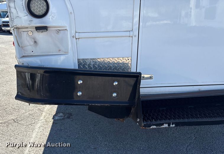 image for item EM6120 2015 Ford F650 shuttle bus