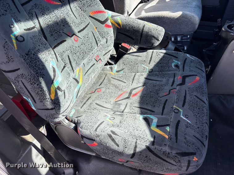 image for item EM6120 2015 Ford F650 shuttle bus