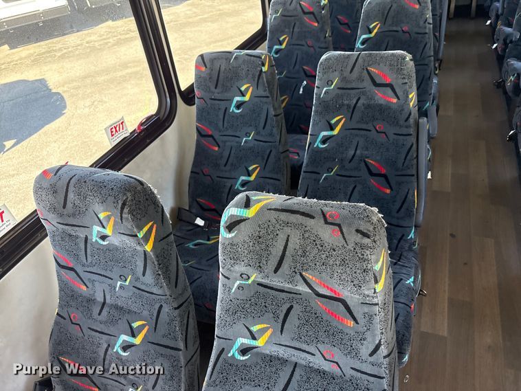 image for item EM6120 2015 Ford F650 shuttle bus