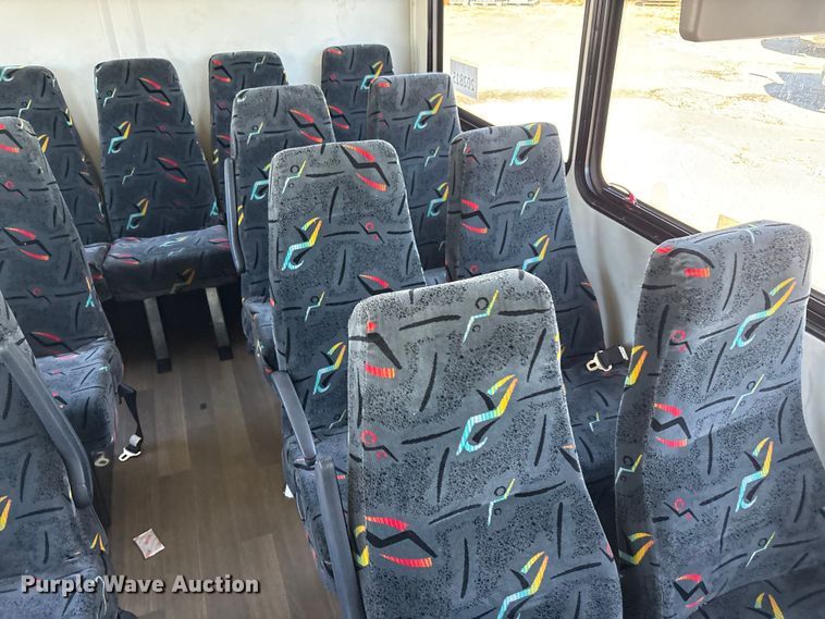 image for item EM6120 2015 Ford F650 shuttle bus