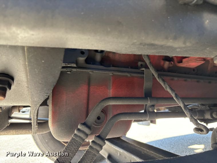 image for item EM6120 2015 Ford F650 shuttle bus