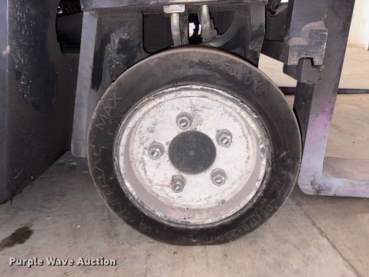 image for item EM6121 2012 CombiLift CB6000 forklift