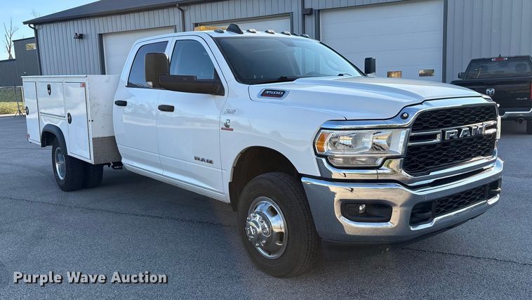 image for item EM6125 2019 RAM 3500 utility / service truck