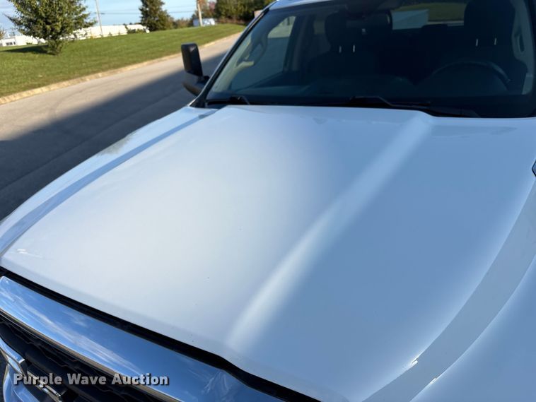 image for item EM6125 2019 RAM 3500 utility / service truck