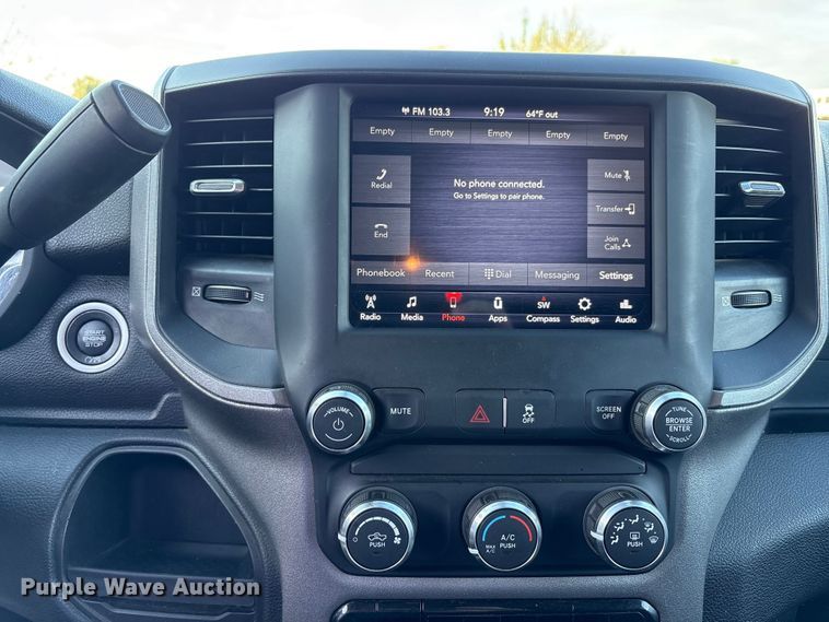 image for item EM6125 2019 RAM 3500 utility / service truck