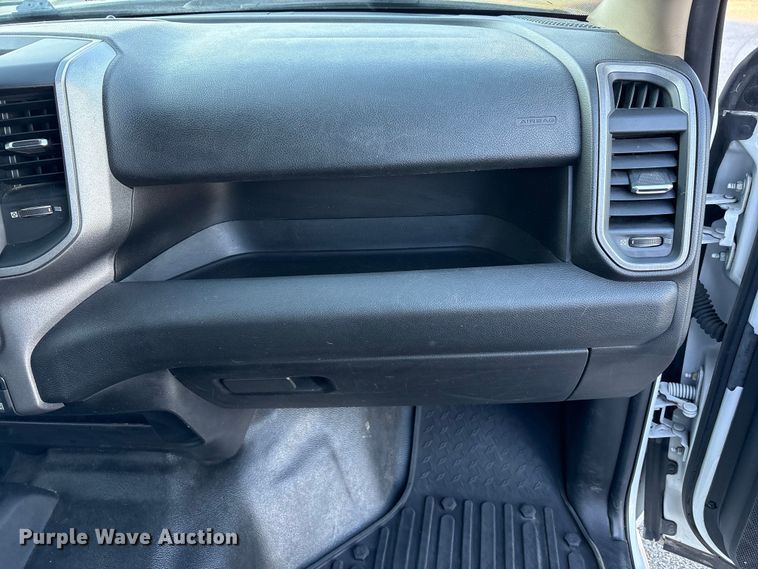 image for item EM6125 2019 RAM 3500 utility / service truck