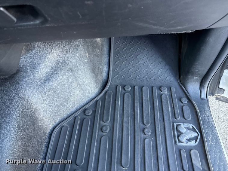 image for item EM6125 2019 RAM 3500 utility / service truck