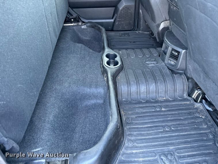 image for item EM6125 2019 RAM 3500 utility / service truck