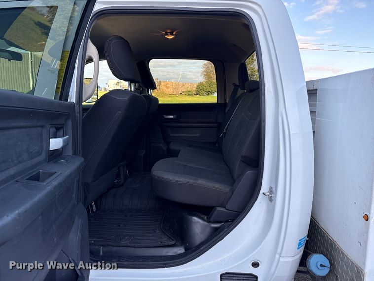 image for item EM6125 2019 RAM 3500 utility / service truck