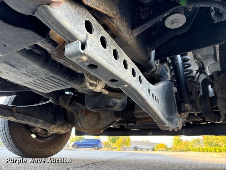 image for item EM6125 2019 RAM 3500 utility / service truck