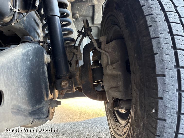 image for item EM6125 2019 RAM 3500 utility / service truck