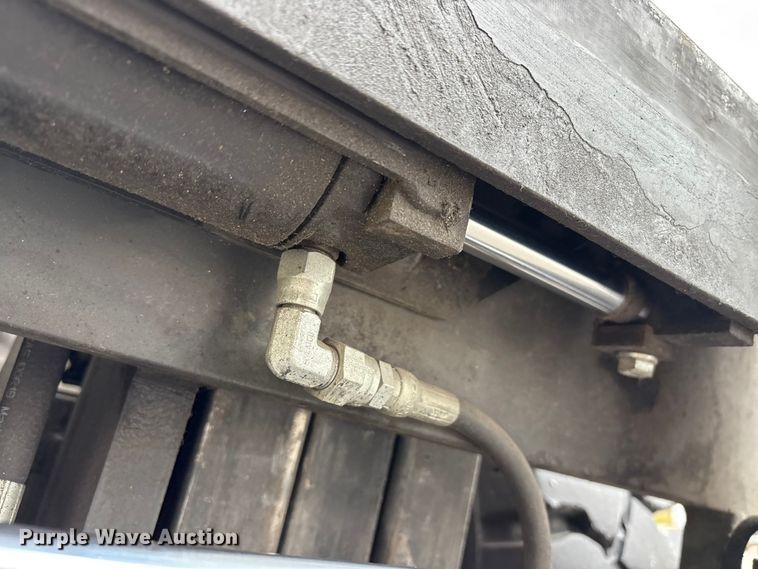 image for item EM6135 2017 UniCarriers PF70 forklift