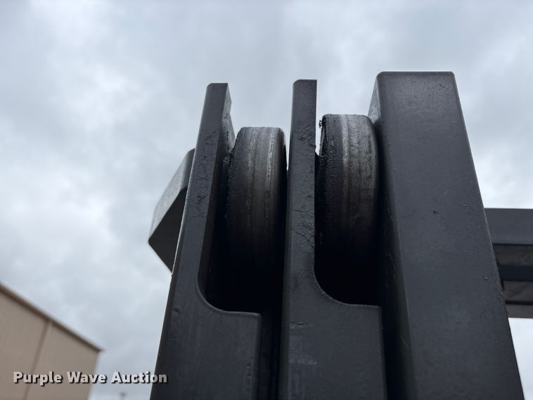 image for item EM6135 2017 UniCarriers PF70 forklift