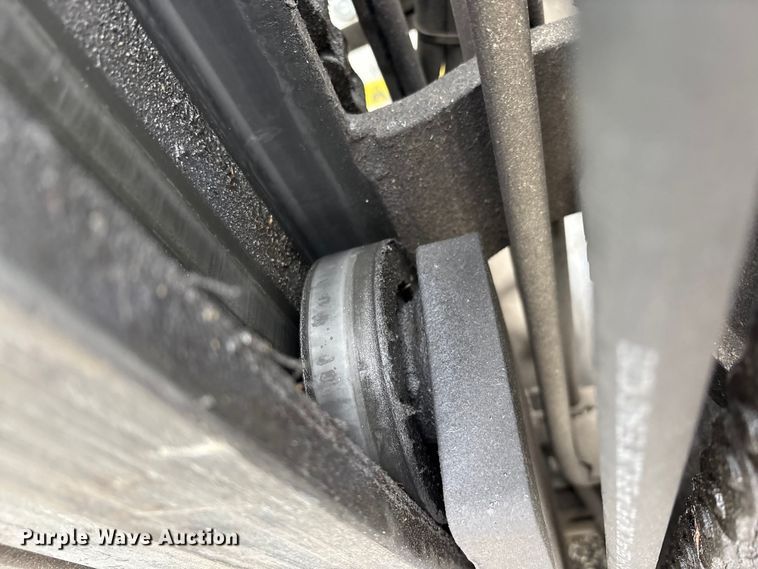 image for item EM6135 2017 UniCarriers PF70 forklift