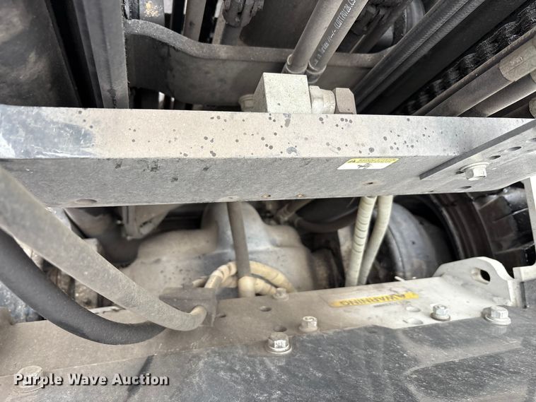 image for item EM6135 2017 UniCarriers PF70 forklift