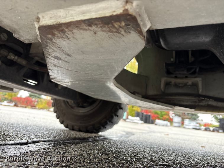 image for item EM6135 2017 UniCarriers PF70 forklift