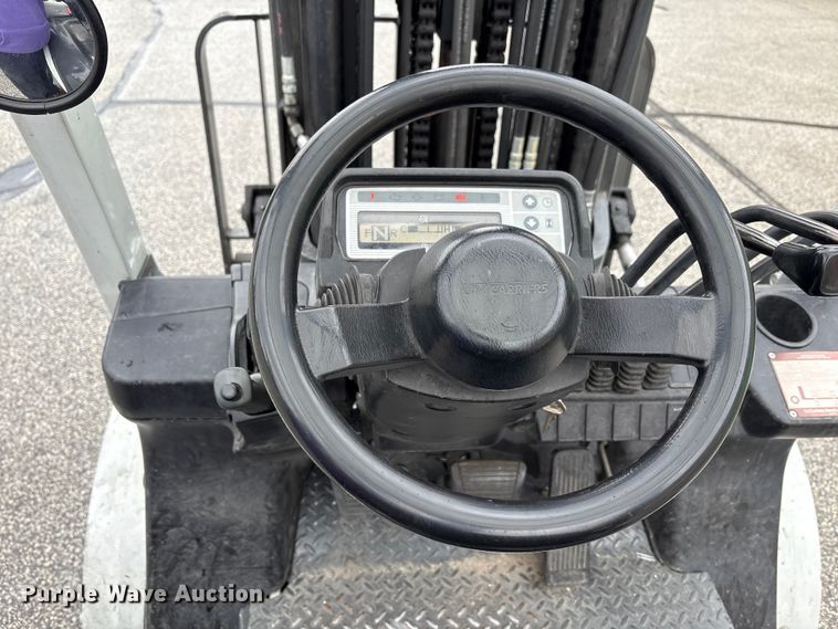 image for item EM6135 2017 UniCarriers PF70 forklift