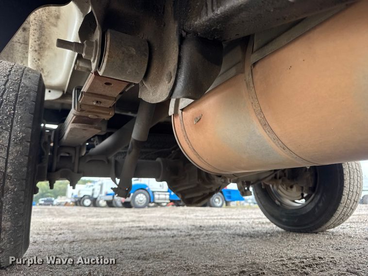 image for item EM8410 2007 Chevrolet Silverado 2500HD Ext. Cab pickup truck