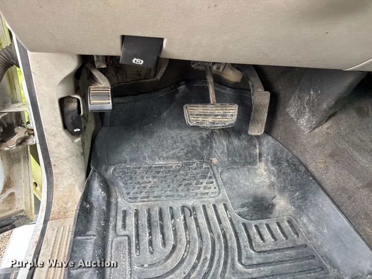 image for item EM8410 2007 Chevrolet Silverado 2500HD Ext. Cab pickup truck