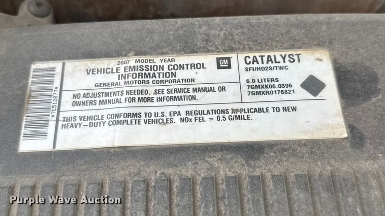 image for item EM8410 2007 Chevrolet Silverado 2500HD Ext. Cab pickup truck