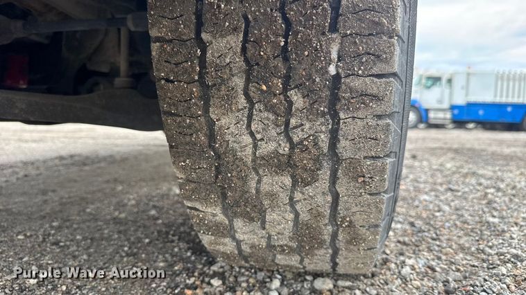 image for item EM8410 2007 Chevrolet Silverado 2500HD Ext. Cab pickup truck