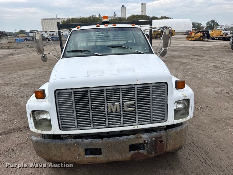 image for item EM8411 1995 GMC Top Kick flatbed truck