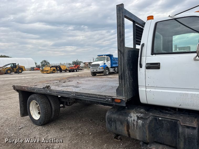 image for item EM8411 1995 GMC Top Kick flatbed truck