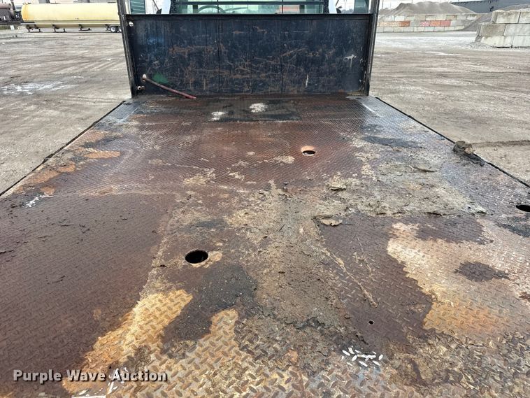 image for item EM8411 1995 GMC Top Kick flatbed truck