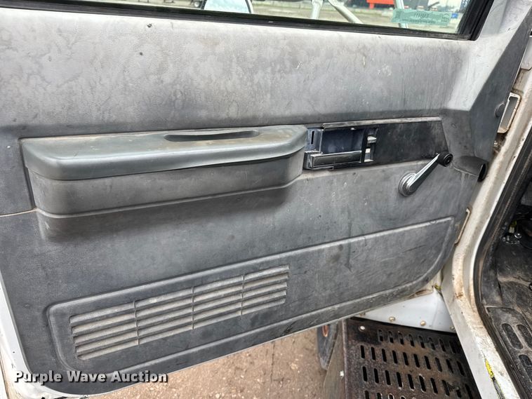 image for item EM8411 1995 GMC Top Kick flatbed truck