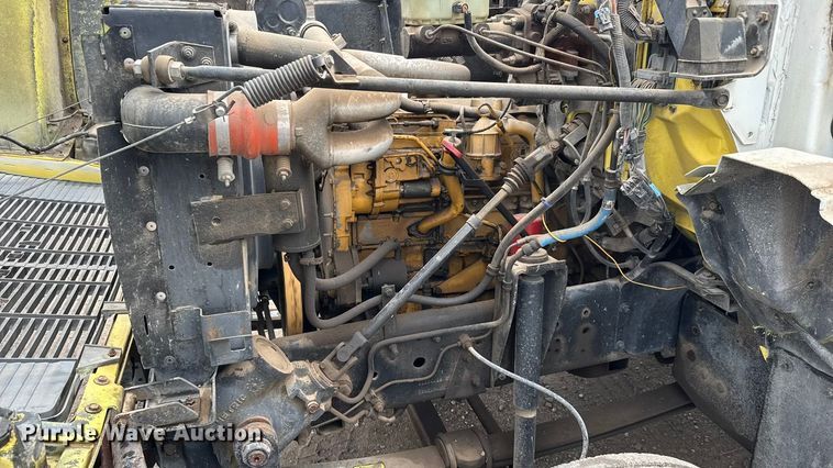 image for item EM8411 1995 GMC Top Kick flatbed truck