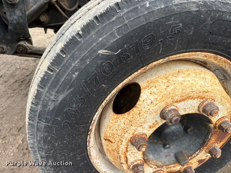 image for item EM8411 1995 GMC Top Kick flatbed truck