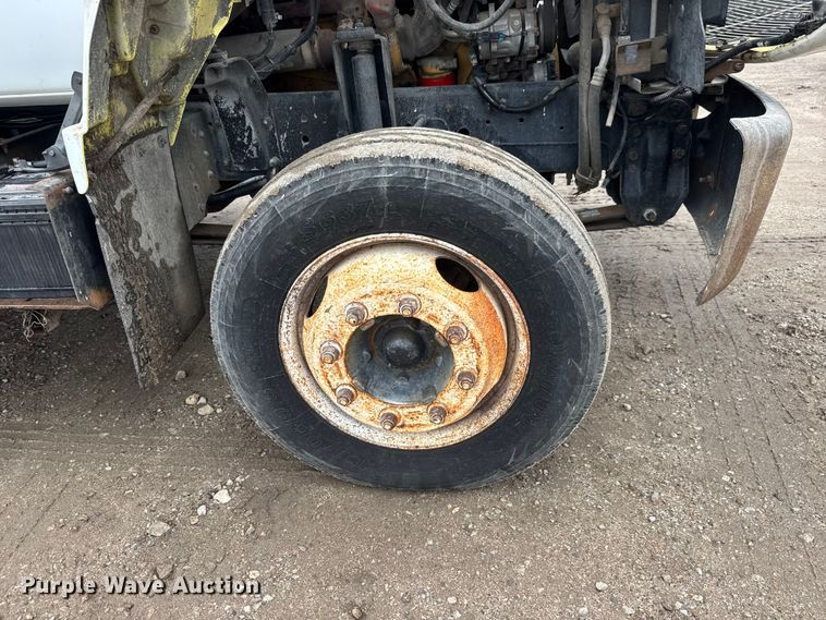 image for item EM8411 1995 GMC Top Kick flatbed truck