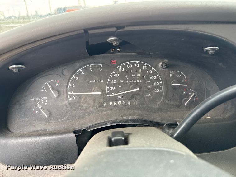 image for item EM8413 1999 Ford Ranger XLT SuperCab pickup truck