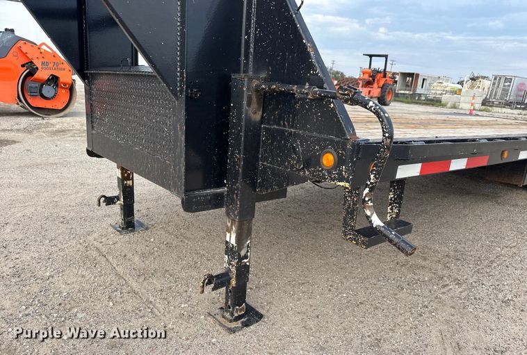 image for item EM8423 2005 Load Max Equipment trailer