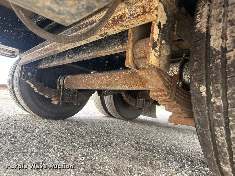 image for item EM8423 2005 Load Max Equipment trailer