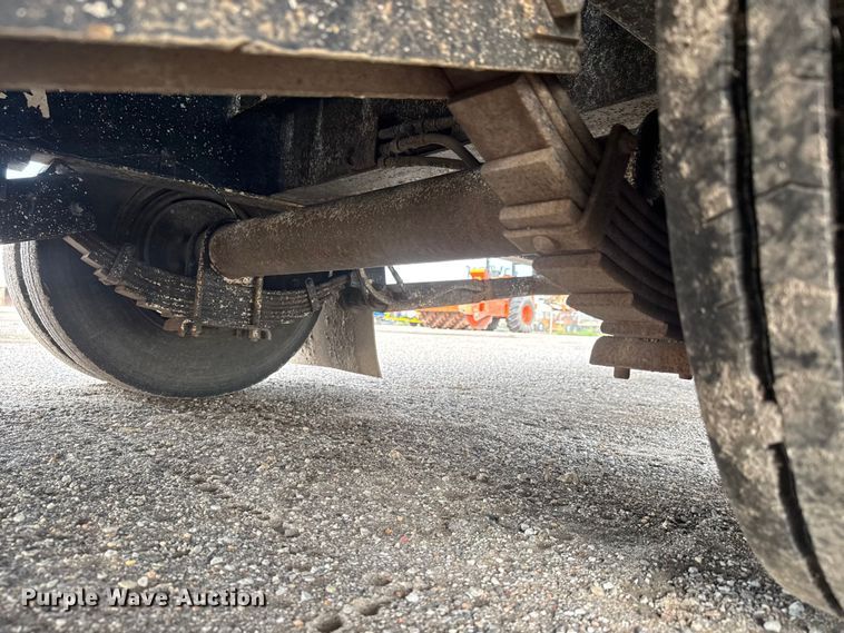 image for item EM8423 2005 Load Max Equipment trailer