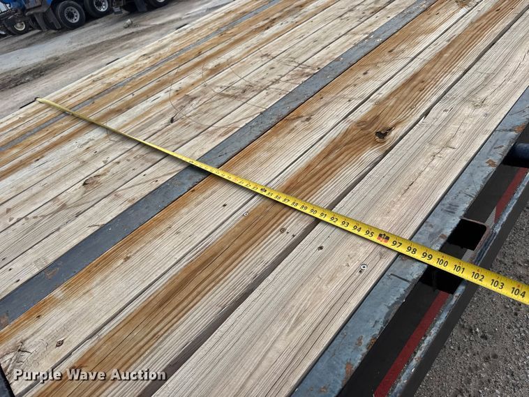 image for item EM8423 2005 Load Max Equipment trailer