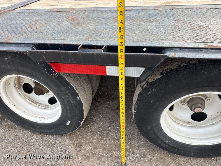 image for item EM8423 2005 Load Max Equipment trailer